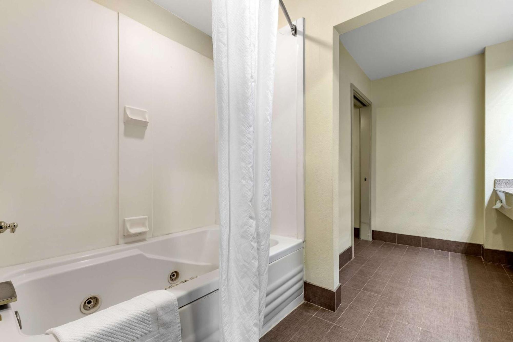 Sleep Inn Matthews-Charlotte Esterno foto